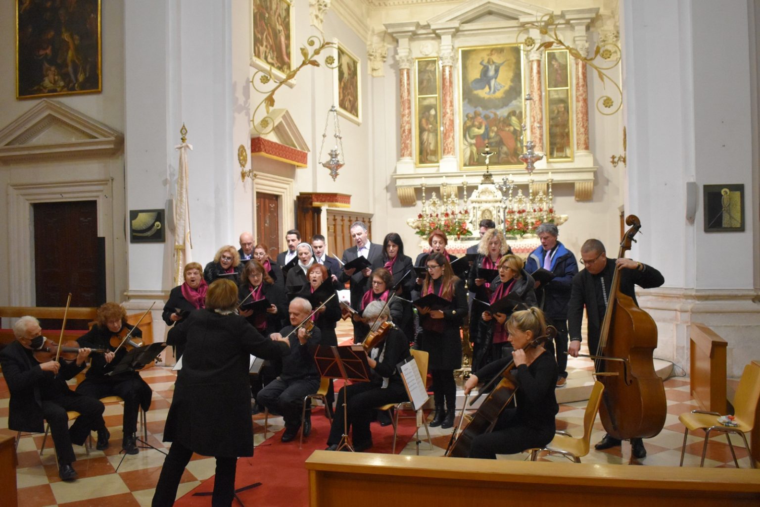 Koncert Mješovitog katedralnog zbora Parcu u čast