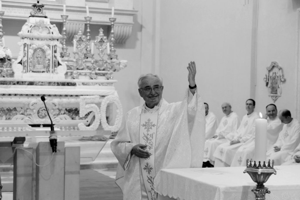 Obavijest o pokopu don Stanka Lasića