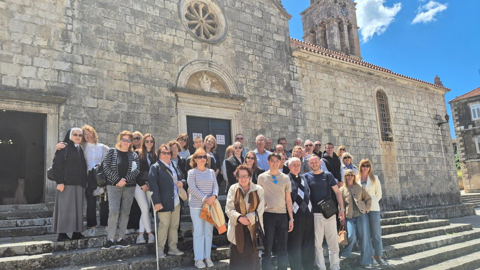 Župni suradnici lapadske župe sv. Mihajla na izletu na Korčulu