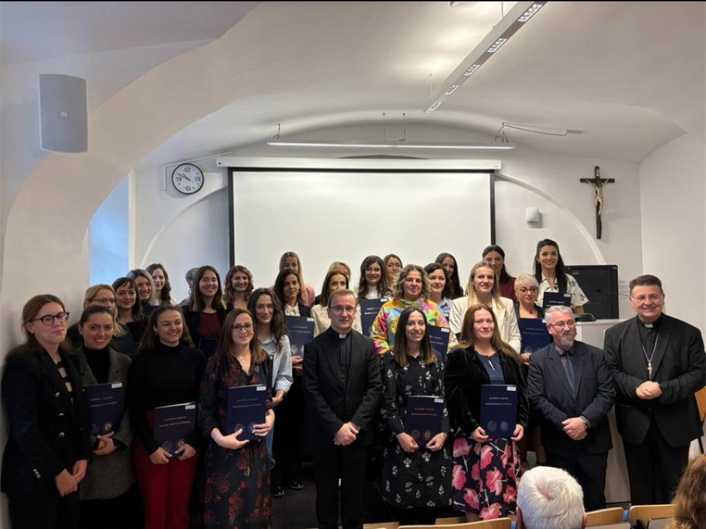 Četiri odgojiteljice u vjeri iz Dubrovnika završile program doškolovanja na KBF-u u Zagrebu