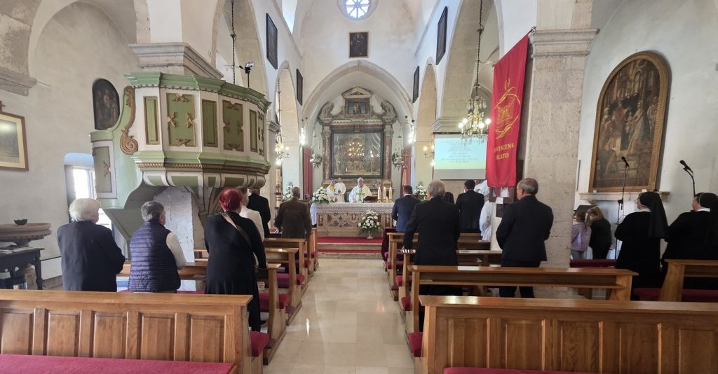 Župa Svih svetih u Blatu proslavila župnu svetkovinu