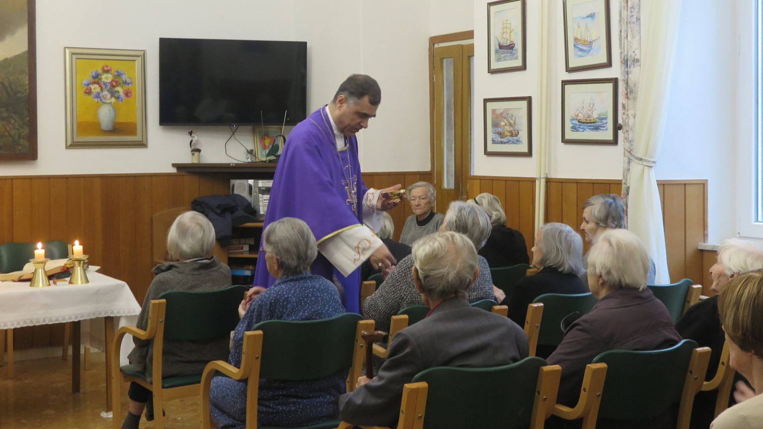 Biskup slavio misu u Domu za starije osobe Domus Christi
